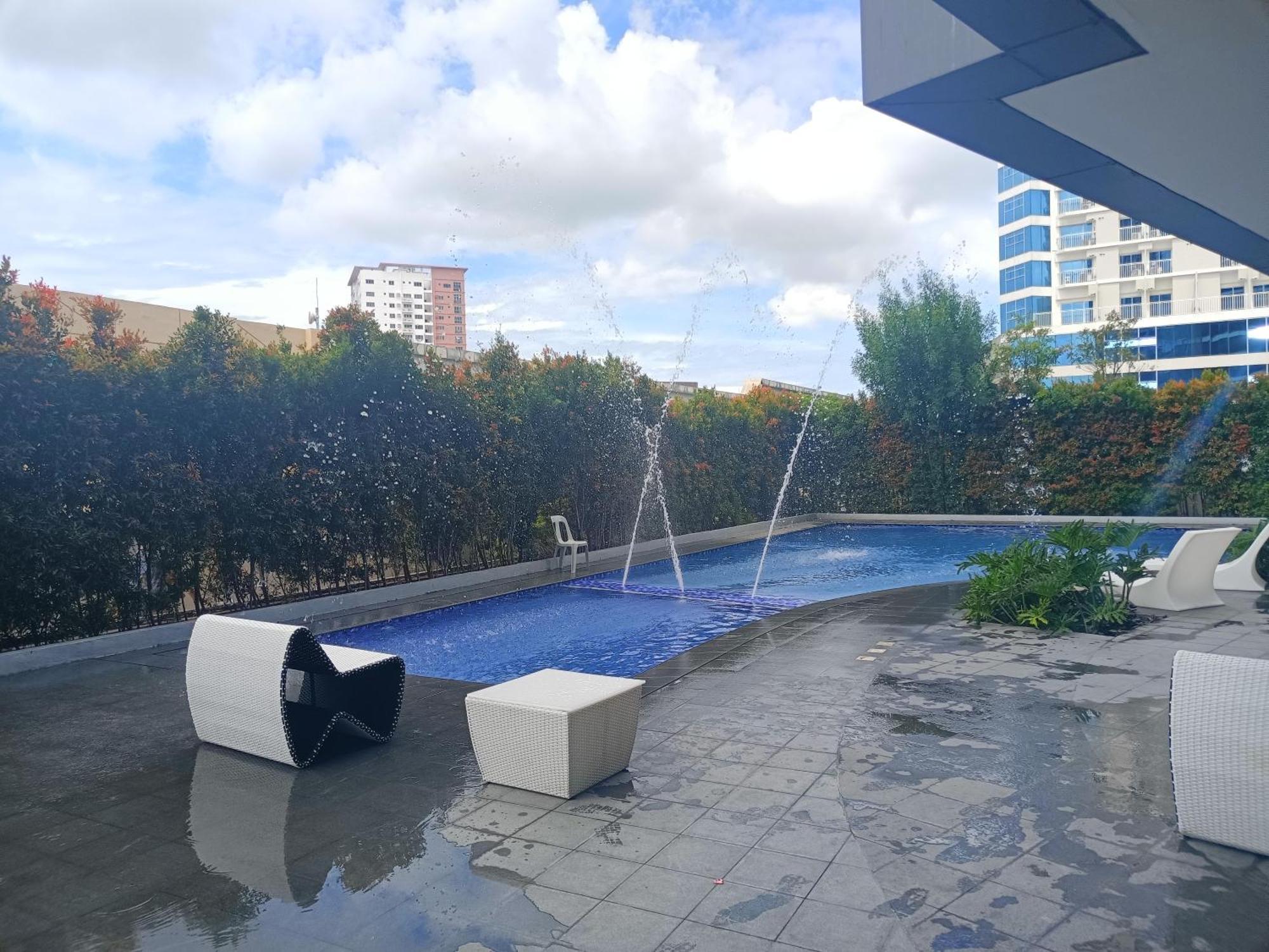 Aeontower Suites&Hotel By Cmc Davao City Екстериор снимка